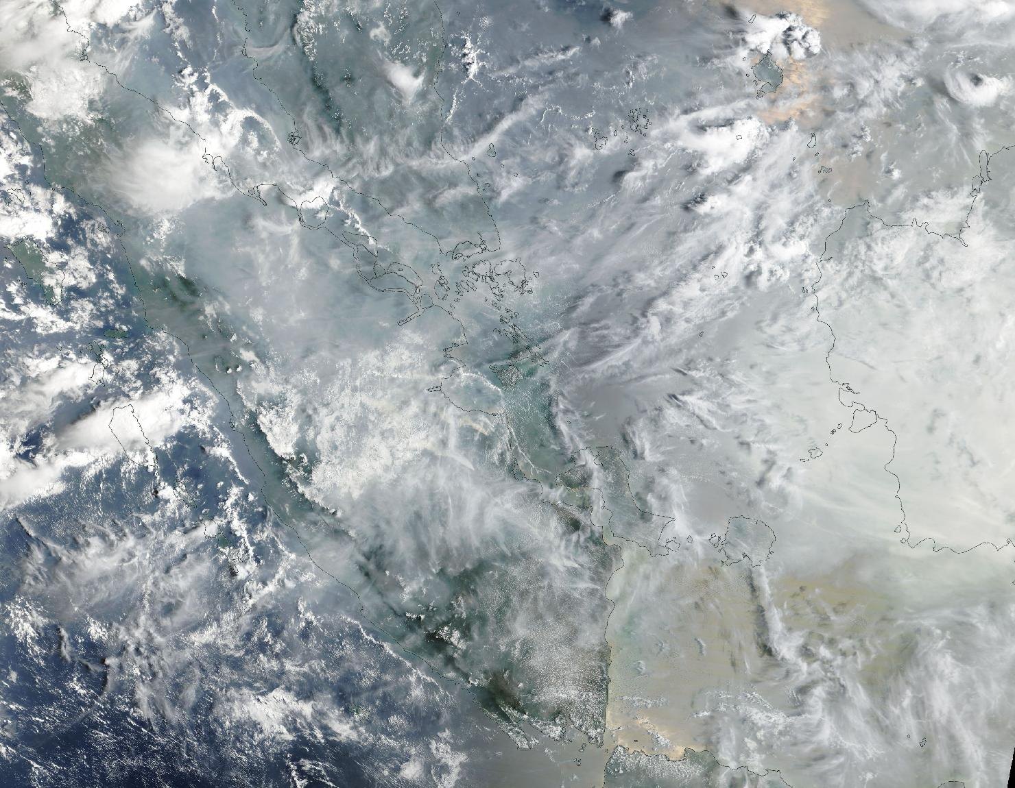 Satellite photo of smoke across Sumatra, Peninsular Malaysia and Borneo on 7 October 2026